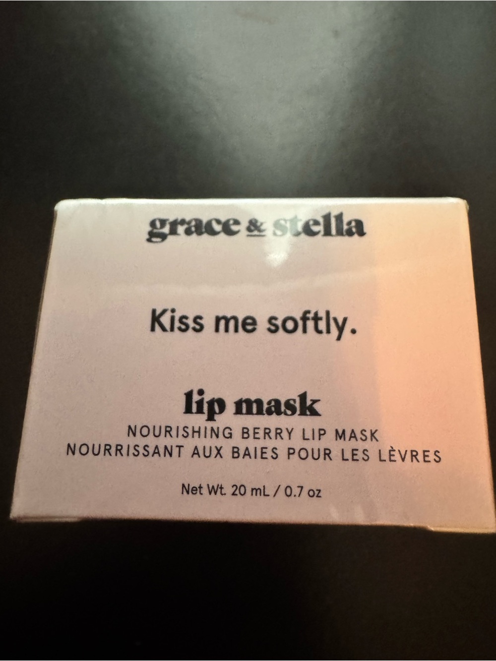 grace & stella Kiss Me Softly Lip Mask - Pink